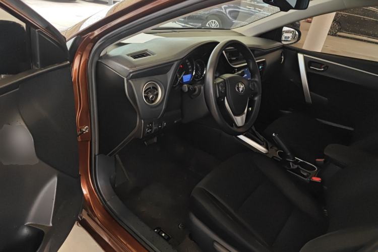 Used Toyota Levin 2017 Revised 185T CVT Elite Edition China V Standard Driver Seat