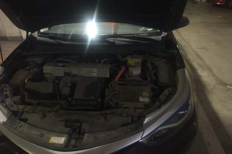 Used Toyota Levin 2017 Revised Dual-Engine 1.8H GS E-CVT Elite Sunroof Version China V Standard Engine Bay Left