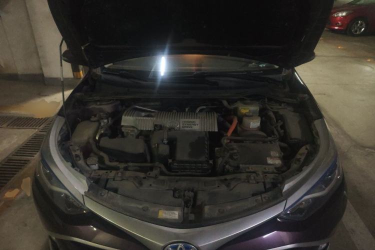 Used Toyota Levin 2017 Revised Dual-Engine 1.8H GS E-CVT Elite Sunroof Version China V Standard Engine Bay