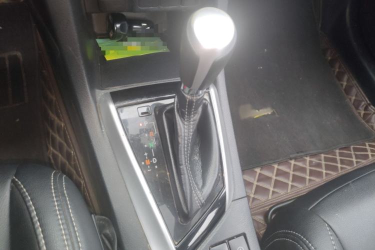 Used Toyota Levin 2017 Revised 185T CVT Elite Edition China V Standard Gear Lever