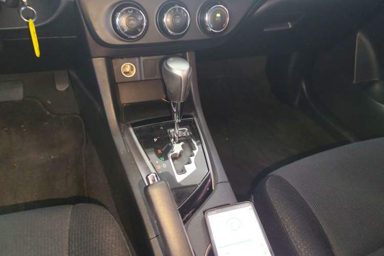 Used Toyota Levin 2017 1.2T G CVT Elite Edition Gear Lever