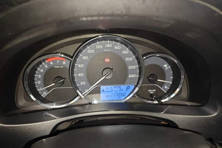 Used Toyota Levin 2017 Revised 185T CVT Elite Edition China V Standard Instrument Cluster