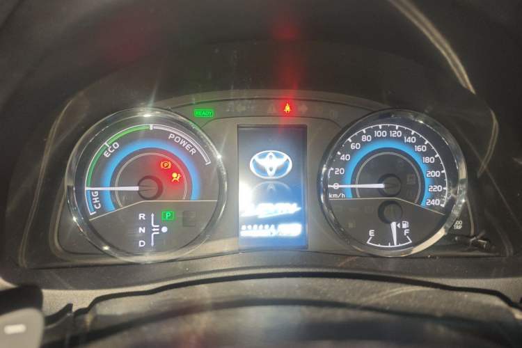 Used Toyota Levin 2017 Revised Dual-Engine 1.8H GS E-CVT Elite Sunroof Version China V Standard Instrument Cluster
