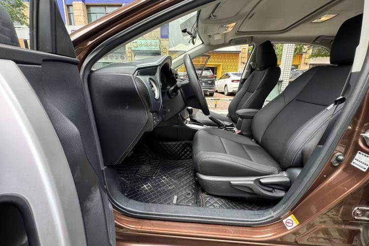 Used Toyota Levin 2017 Revised 185T CVT Elite Edition China V Standard Interior 1