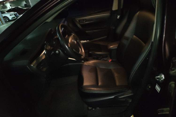 Used Toyota Levin 2017 Revised Dual-Engine 1.8H GS E-CVT Elite Sunroof Version China V Standard Left Front Seat