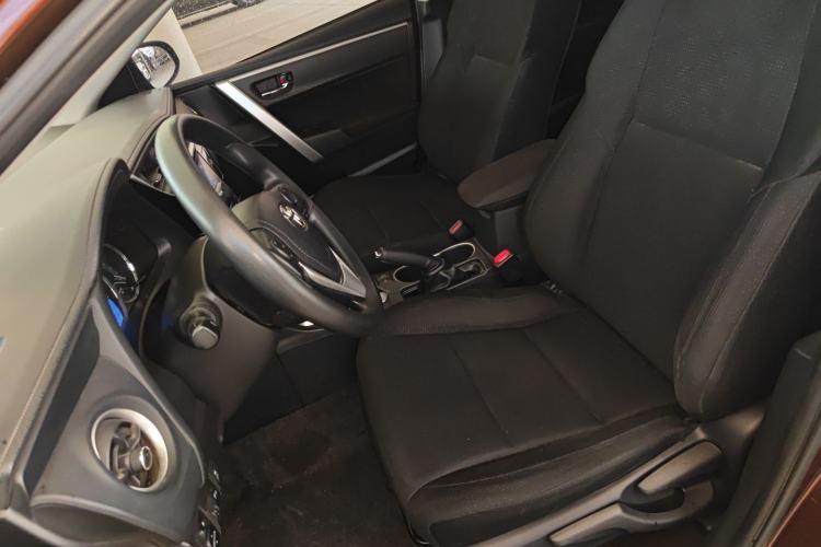 Used Toyota Levin 2017 Revised 185T CVT Elite Edition China V Standard Left Front Seat