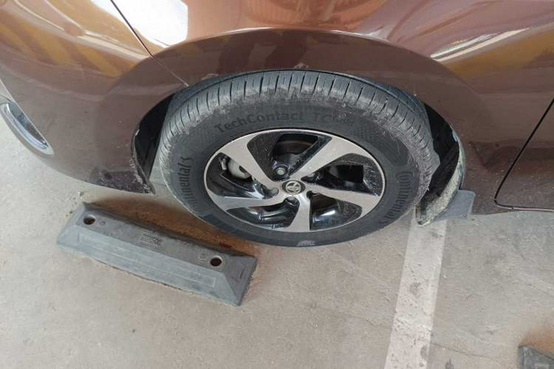 Used Toyota Levin 2017 Revised 185T CVT Elite Edition China V Standard Left Front Wheel Hub