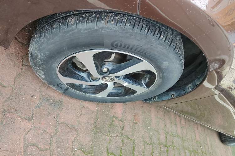 Used Toyota Levin 2017 Revised 185T CVT Elite Edition China V Standard Left Front Wheel Hub