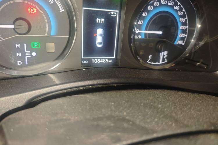 Used Toyota Levin 2017 Revised Dual-Engine 1.8H GS E-CVT Elite Sunroof Version China V Standard Odometer Close Up