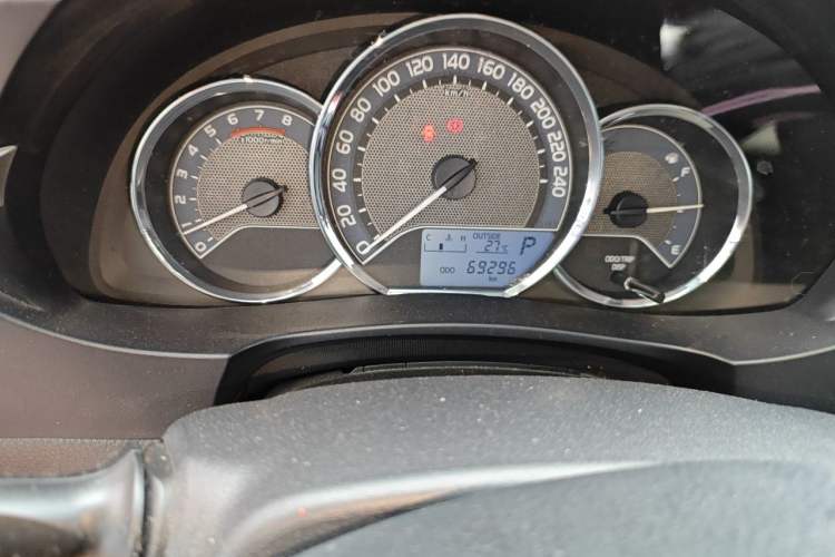 Used Toyota Levin 2017 1.2T G CVT Elite Edition Odometer Close Up