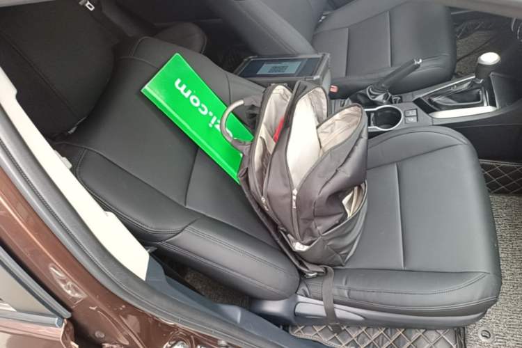 Used Toyota Levin 2017 Revised 185T CVT Elite Edition China V Standard Right Front Seat