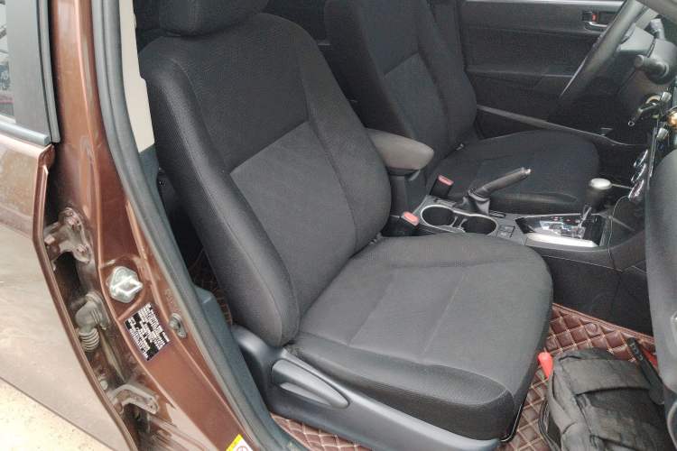 Used Toyota Levin 2017 1.2T G CVT Elite Edition Right Front Seat