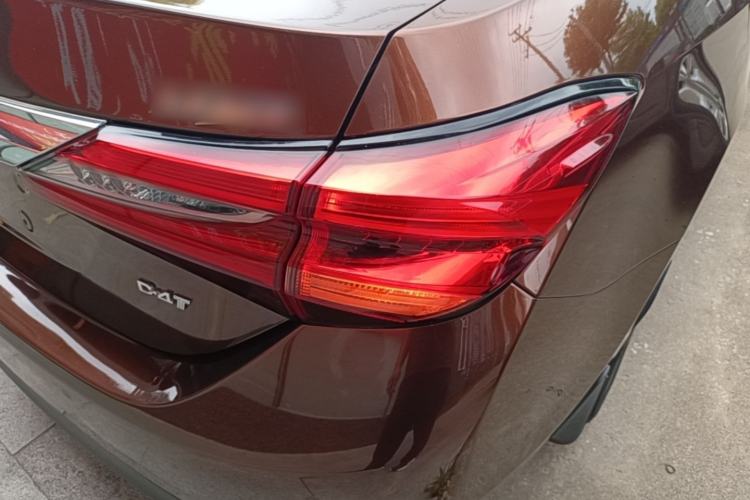Used Toyota Levin 2017 Revised 185T CVT Elite Edition China V Standard Right Rear Taillight