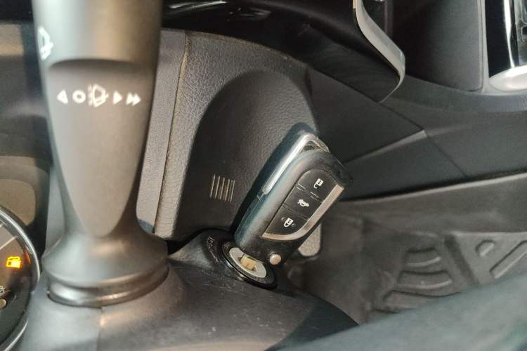 Used Toyota Levin 2017 Revised 185T CVT Elite Edition China V Standard Vehicle Key