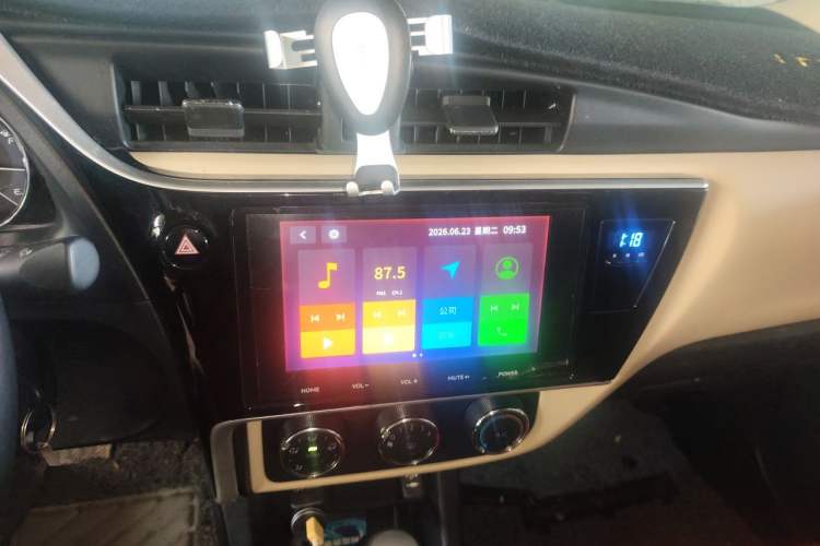 Used Toyota Levin 2017 Revised Version 185T CVT Elite Edition China VI Standard Audio And AC Panel