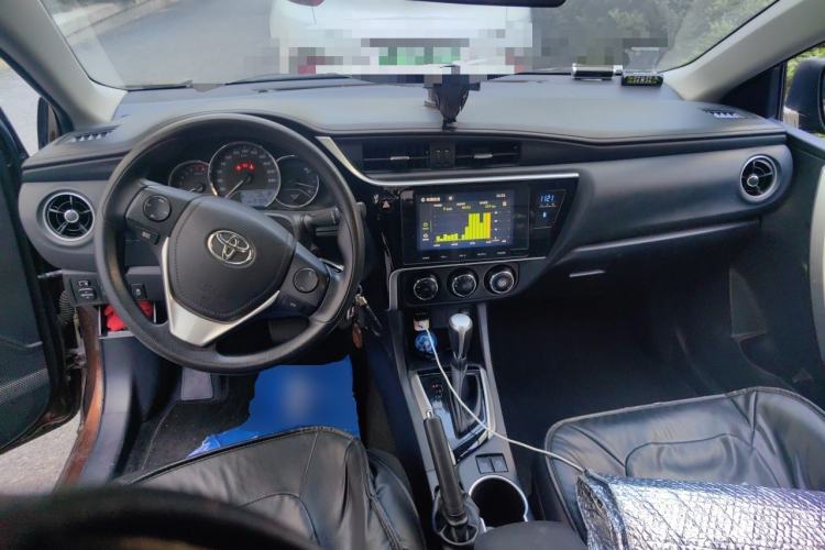 Used Toyota Levin 2017 Revised 185T CVT Elite Edition China V Standard Center Console