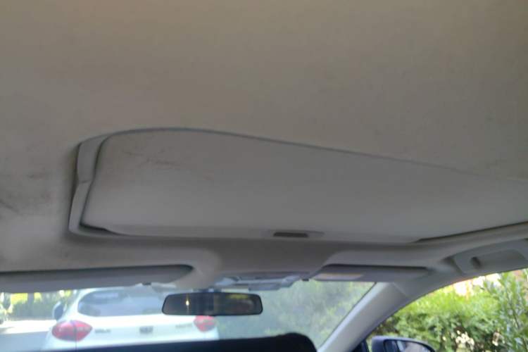 Used Toyota Levin 2017 Revised 185T CVT Elite Edition China V Standard Headliner
