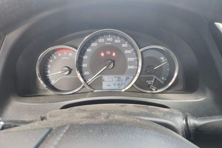 Used Toyota Levin 2017 Revised 185T CVT Elite Edition China V Standard Instrument Cluster