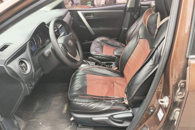 Used Toyota Levin 2017 Revised 185T CVT Elite Edition China V Standard Left Front Seat