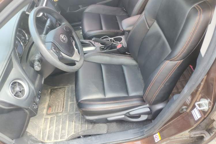 Used Toyota Levin 2017 Revised 185T CVT Elite Edition China V Standard Left Front Seat