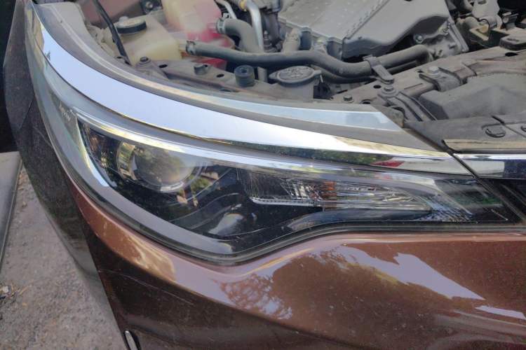 Used Toyota Levin 2017 Revised 185T CVT Elite Edition China V Standard Right Front Headlight