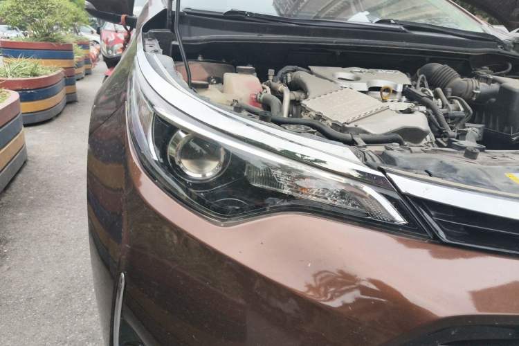 Used Toyota Levin 2017 Revised 185T CVT Elite Edition China V Standard Right Front Headlight
