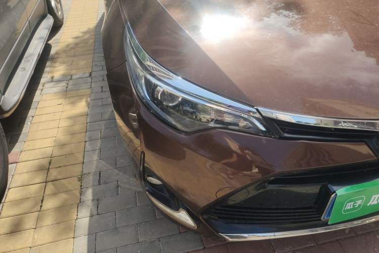Used Toyota Levin 2017 Revised 185T CVT Elite Edition China V Standard Right Front Headlight