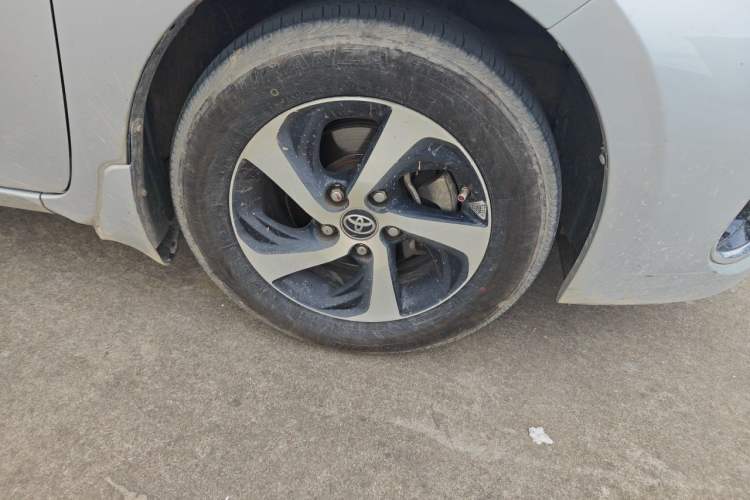 Used Toyota Levin 2017 Revised 185T CVT Elite Edition China V Standard Right Front Wheel Hub
