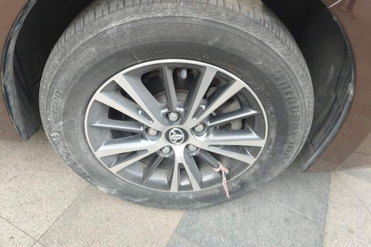 Used Toyota Levin 2017 1.2T G CVT Elite Edition Right Front Wheel Hub