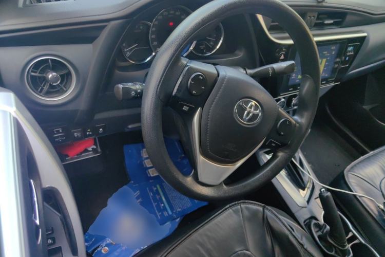Used Toyota Levin 2017 Revised 185T CVT Elite Edition China V Standard Steering Wheel