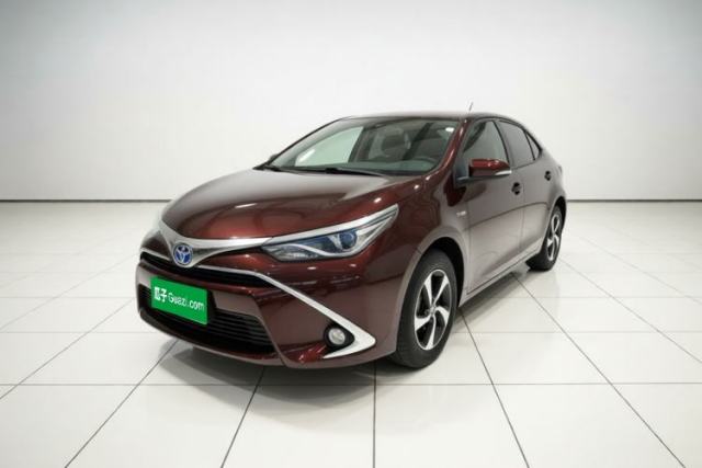 Toyota Levin 2017 Revised Dual-Engine 1.8H GS E-CVT Elite Sunroof Version China V Standard usado