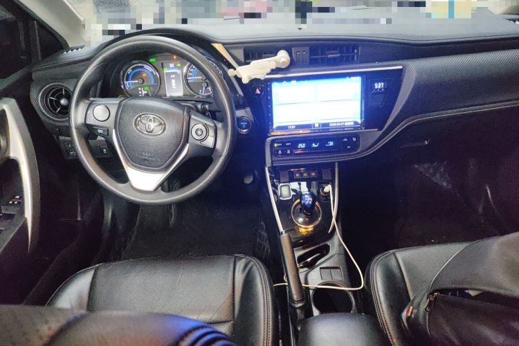 Used Toyota Levin 2017 Revised Dual-Engine 1.8H GS E-CVT Elite Sunroof Version China V Standard Center Console