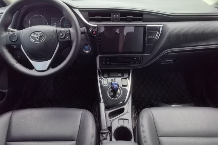 Used Toyota Levin 2017 Revised Dual-Engine 1.8H GS E-CVT Elite Sunroof Version China V Standard Center Console