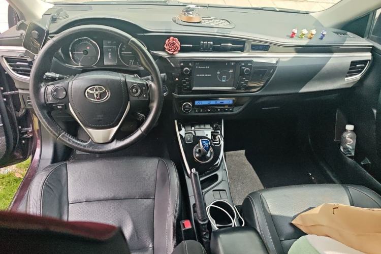 Used Toyota Levin 2017 Revised Dual-Engine 1.8H GS-L E-CVT Leading Edition China V Standard Center Console