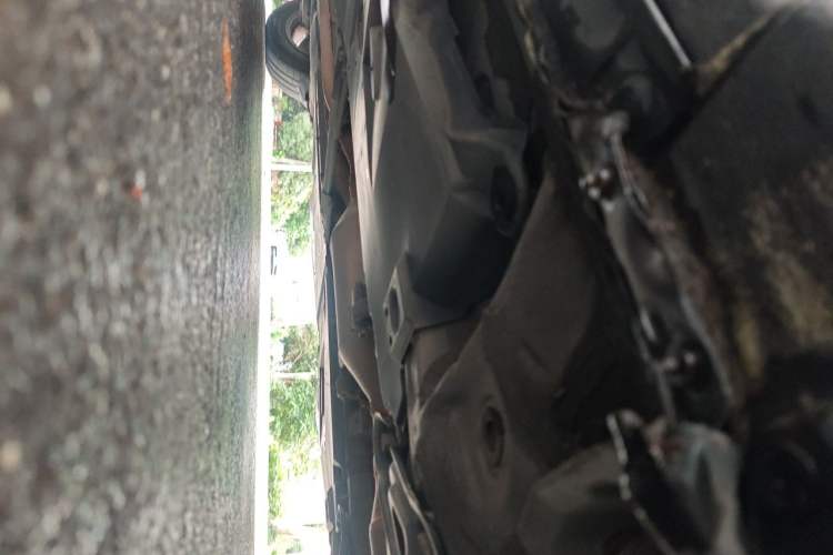 Used Toyota Levin 2017 Revised Dual-Engine 1.8H GS E-CVT Elite Sunroof Version China V Standard Chassis Front Right