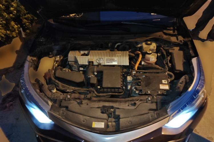 Used Toyota Levin 2017 Revised Dual-Engine 1.8H GS E-CVT Elite Sunroof Version China V Standard Engine Bay