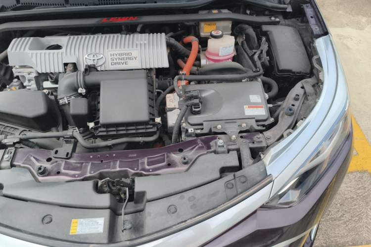Used Toyota Levin 2017 Revised Dual-Engine 1.8H GS E-CVT Elite Sunroof Version China V Standard Engine Bay Left