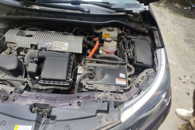 Used Toyota Levin 2017 Revised Dual-Engine 1.8H GS E-CVT Elite Sunroof Version China V Standard Engine Bay Left