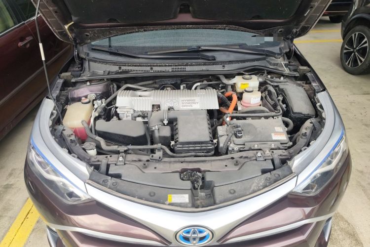 Used Toyota Levin 2017 Revised Dual-Engine 1.8H GS E-CVT Elite Sunroof Version China V Standard Engine Bay