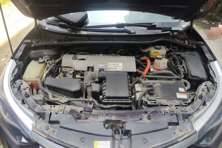 Used Toyota Levin 2017 Revised Dual-Engine 1.8H GS E-CVT Elite Sunroof Version China V Standard Engine Bay