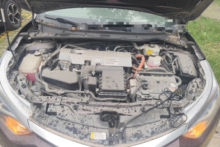 Used Toyota Levin 2017 Revised Dual-Engine 1.8H GS E-CVT Elite Sunroof Version China V Standard Engine Bay