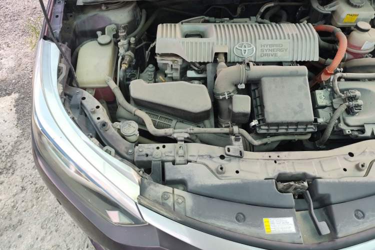 Used Toyota Levin 2017 Revised Dual-Engine 1.8H GS E-CVT Elite Sunroof Version China V Standard Engine Bay Right