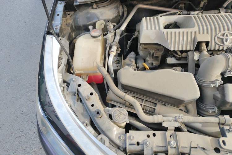 Used Toyota Levin 2017 Revised Dual-Engine 1.8H GS E-CVT Elite Sunroof Version China V Standard Engine Bay Right