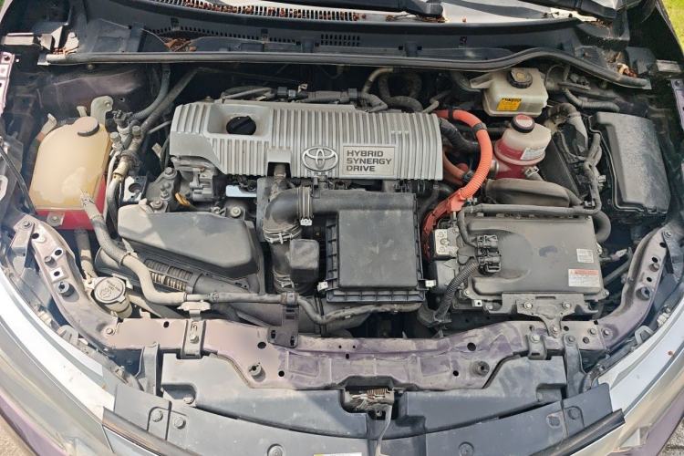 Used Toyota Levin 2017 Revised Dual-Engine 1.8H GS-L E-CVT Leading Edition China V Standard Engine Bay