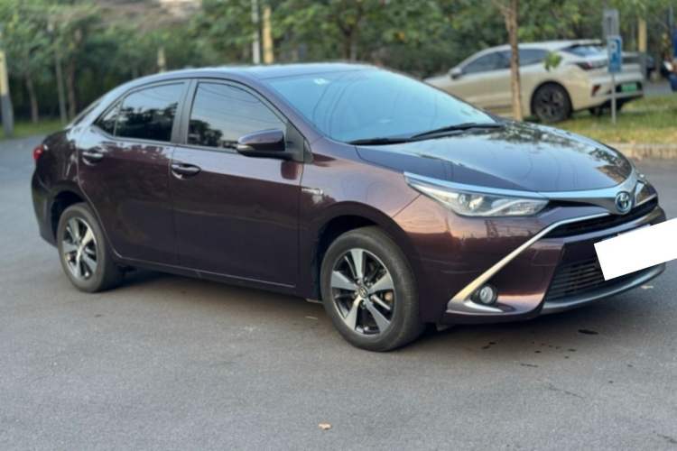 Used Toyota Levin 2017 Revised Dual-Engine 1.8H GS E-CVT Elite Sunroof Version China VI Standard Exterior 1