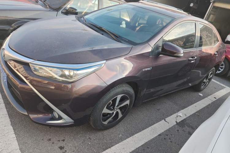 Used Toyota Levin 2017 Revised Dual-Engine 1.8H GS E-CVT Elite Sunroof Version China VI Standard Exterior 4