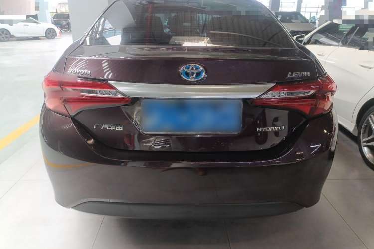 Used Toyota Levin 2017 Revised Dual-Engine 1.8H GS E-CVT Elite Sunroof Version China V Standard Exterior 4