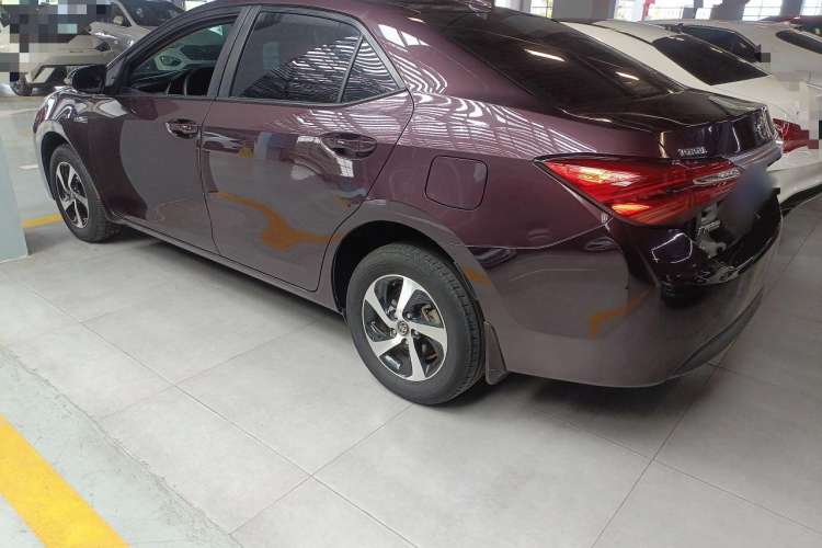 Used Toyota Levin 2017 Revised Dual-Engine 1.8H GS E-CVT Elite Sunroof Version China V Standard Exterior 5