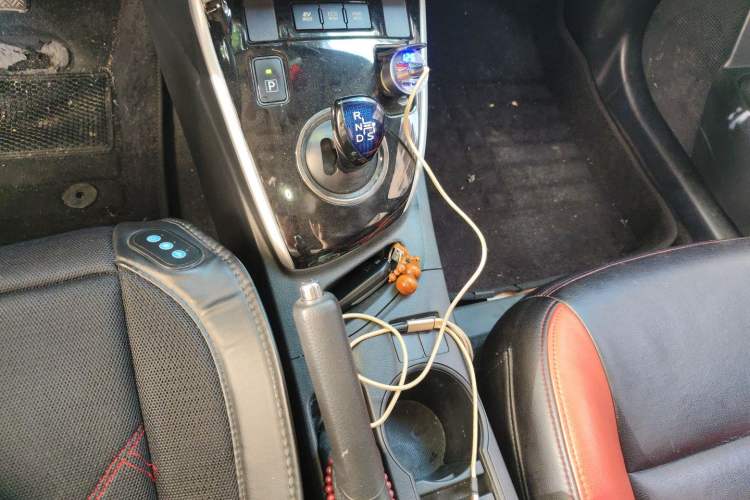Used Toyota Levin 2017 Revised Dual-Engine 1.8H GS E-CVT Elite Sunroof Version China V Standard Gear Lever