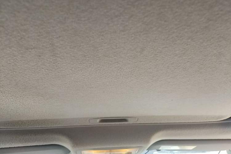 Used Toyota Levin 2017 Revised Dual-Engine 1.8H GS E-CVT Elite Sunroof Version China V Standard Headliner